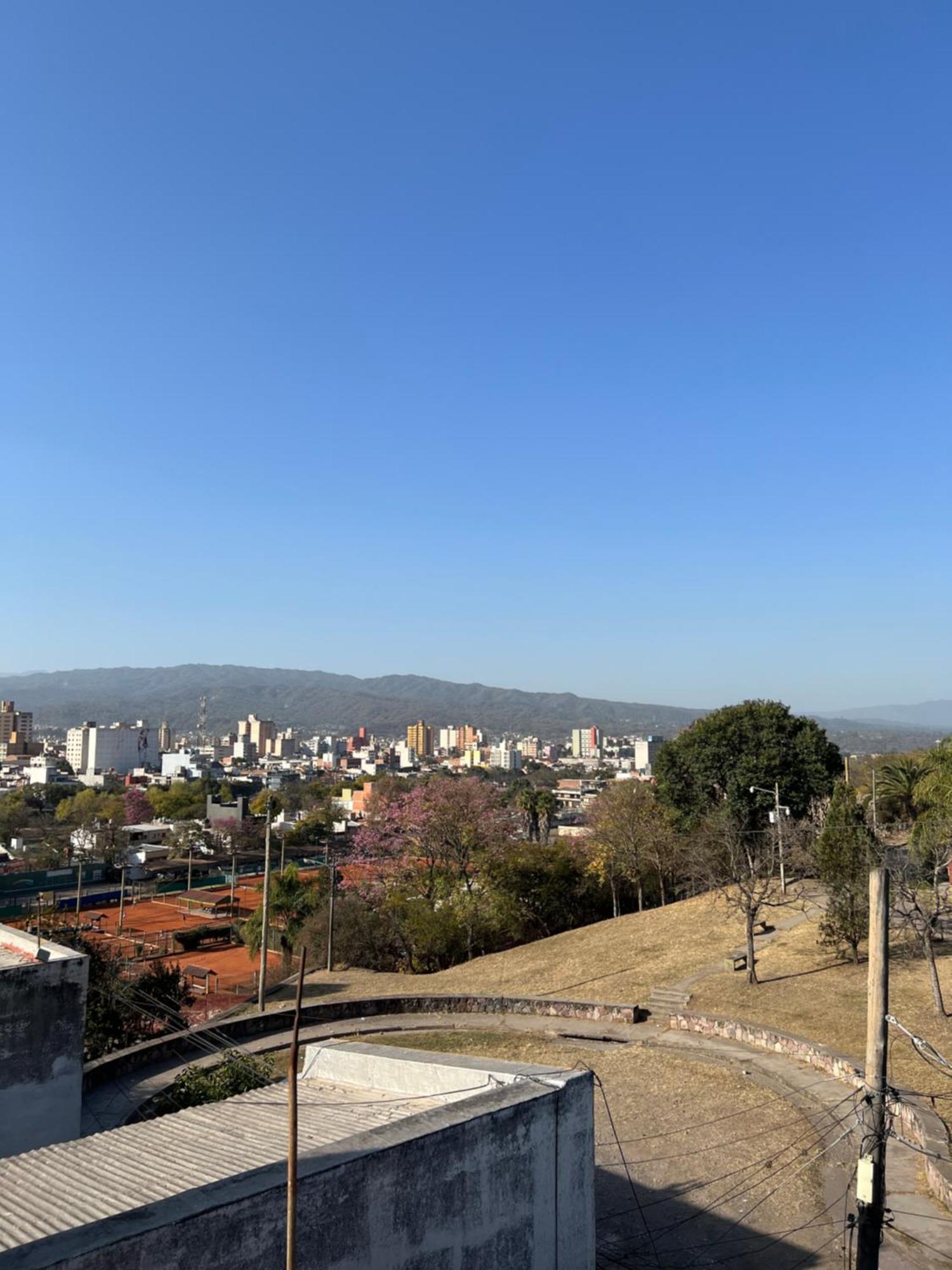 Cuyaya Hostel San Salvador de Jujuy Buitenkant foto